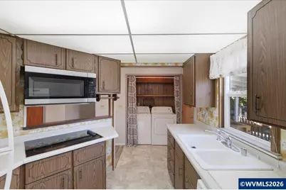 1307 S Water St, Silverton, OR 97381 - Photo 25