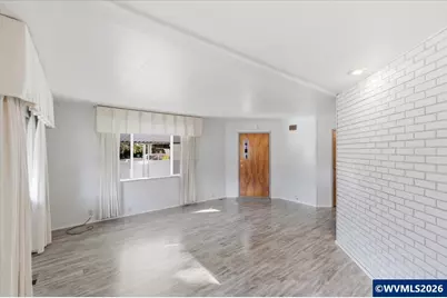 1307 S Water St, Silverton, OR 97381 - Photo 21