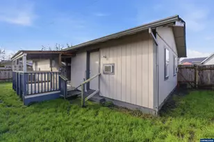 345 Stryker Rd, Independence, OR 97351 - Photo 33