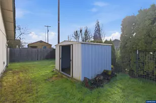 345 Stryker Rd, Independence, OR 97351 - Photo 31