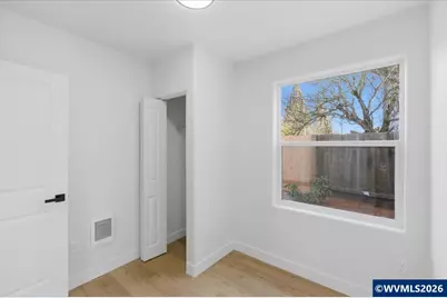 1111 1/2 2nd St, Salem, OR 97304 - Photo 19