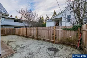 1111 1/2 2nd St, Salem, OR 97304 - Photo 27