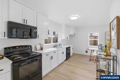 1111 1/2 2nd St, Salem, OR 97304 - Photo 13