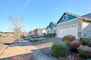 918 Pioneer Dr, Silverton, OR 97381 - Photo 29