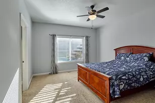 918 Pioneer Dr, Silverton, OR 97381 - Photo 15