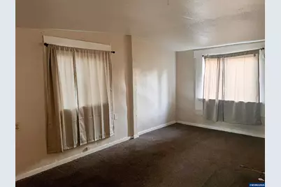 1235 4th Av, Sweet Home, OR 97386 - Photo 5