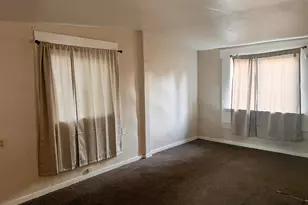 1235 4th Ave, Sweet Home, OR 97386 - Photo 5