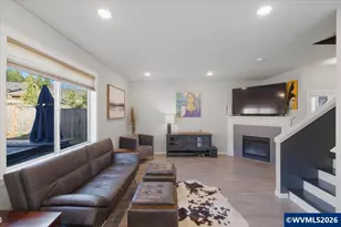 1473 Meadow Ave, Silverton, OR 97381 - Photo 9