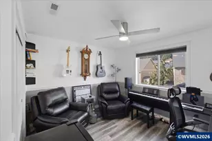 1473 Meadow Ave, Silverton, OR 97381 - Photo 25