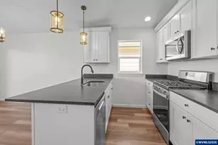 1850 SE Mulberry Ave, Dallas, OR 97338 - Photo 11