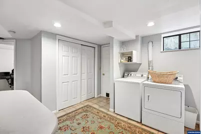 2055 Summer St SE, Salem, OR 97302 - Photo 31
