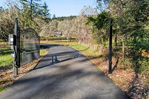 1755 NW Lewisburg Ave, Corvallis, OR 97330 - Photo 39