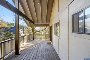 1755 NW Lewisburg Ave, Corvallis, OR 97330 - Photo 29