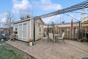 2846 Roanoke St, Woodburn, OR 97071 - Photo 27