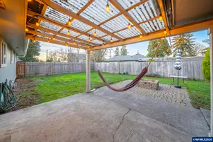 821 Johnson St, Woodburn, OR 97071 - Photo 27