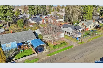 2435 Claude St, Salem, OR 97301 - Photo 27