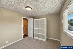 2305 Mosswood Ct S, Salem, OR 97306 - Photo 31