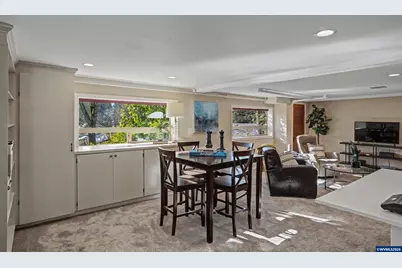 3030 Argyle Dr S, Salem, OR 97302 - Photo 37