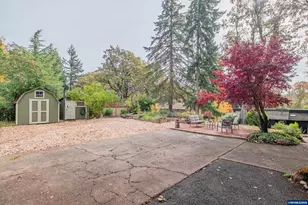 3030 Argyle Dr S, Salem, OR 97302 - Photo 41