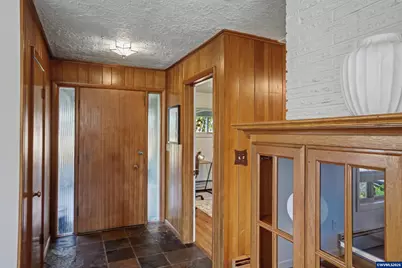 3030 Argyle Dr S, Salem, OR 97302 - Photo 3