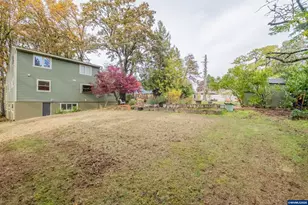 3030 Argyle Dr S, Salem, OR 97302 - Photo 43