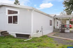 3372 Long St, Sweet Home, OR 97386 - Photo 3