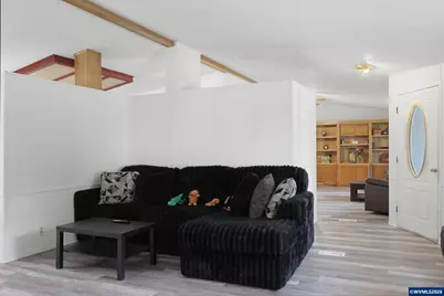 3372 Long St, Sweet Home, OR 97386 - Photo 7