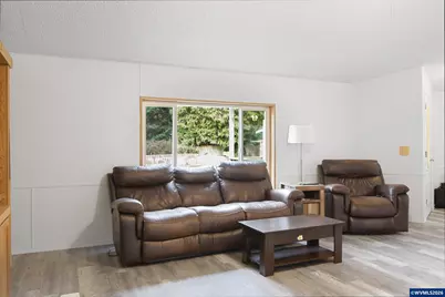 3372 Long St, Sweet Home, OR 97386 - Photo 9