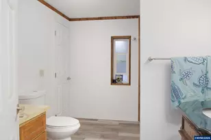 3372 Long St, Sweet Home, OR 97386 - Photo 27