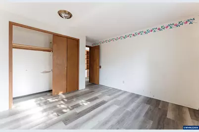 435 Gentle Av E, Monmouth, OR 97361 - Photo 9