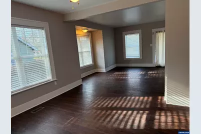 766 20th St NE, Salem, OR 97301 - Photo 13