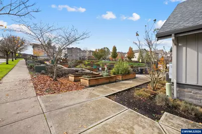 28668 SW Paris Av, Wilsonville, OR 97070 - Photo 9