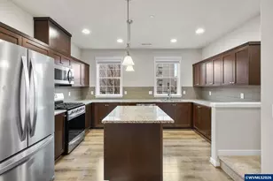 28668 SW Paris Ave, Wilsonville, OR 97070 - Photo 23