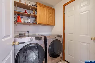 1515 Bentley St E, Monmouth, OR 97361 - Photo 15