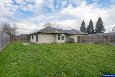 1515 Bentley St E, Monmouth, OR 97361 - Photo 35