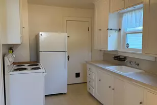 945 Hood St NE, Salem, OR 97301 - Photo 11