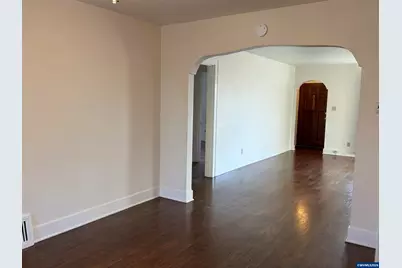 945 Hood St NE, Salem, OR 97301 - Photo 13