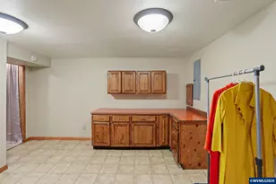 9855 Liberty Rd S, Salem, OR 97306 - Photo 41
