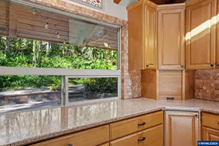 9855 Liberty Rd S, Salem, OR 97306 - Photo 17