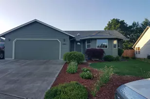 1066 SW Aspen Ln, Dallas, OR 97338 - Photo 1