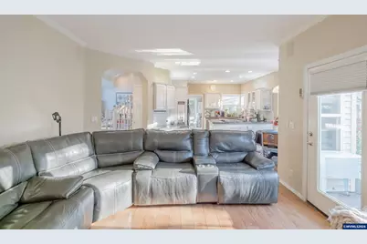 925 Scepter Ct NE, Salem, OR 97301 - Photo 17