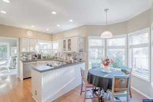 925 Scepter Ct NE, Salem, OR 97301 - Photo 13