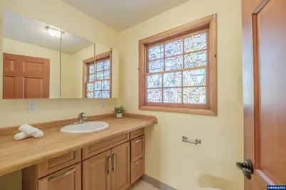 1100 NW Dixon St, Corvallis, OR 97330 - Photo 19