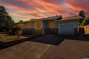 1100 NW Dixon St, Corvallis, OR 97330 - Photo 3