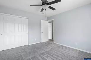 859 Mule Deer Pl NW, Salem, OR 97304 - Photo 33