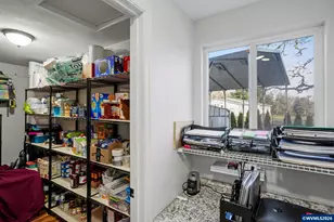 38979 Sodaville Waterloo Dr, Lebanon, OR 97355 - Photo 21