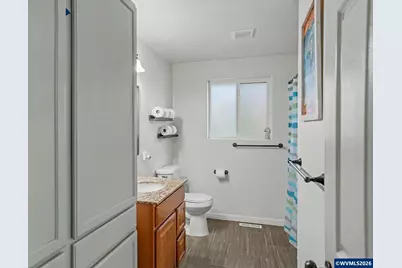 38979 Sodaville Waterloo Dr, Lebanon, OR 97355 - Photo 17