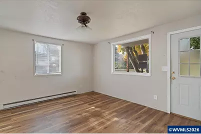 289 S 3rd St, Lebanon, OR 97355 - Photo 7