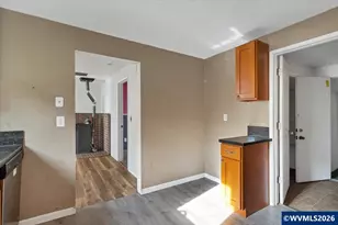 289 S 3rd St, Lebanon, OR 97355 - Photo 17