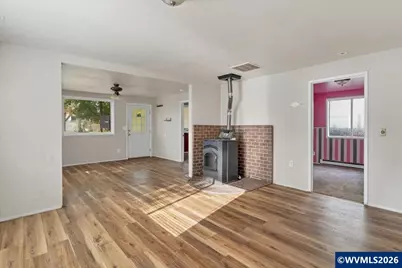 289 S 3rd St, Lebanon, OR 97355 - Photo 11